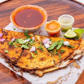 Quesadilla De Harina / Flour Quesadilla